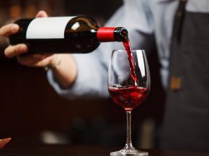 Four Tips for Purchasing Elegant Wine Glasses